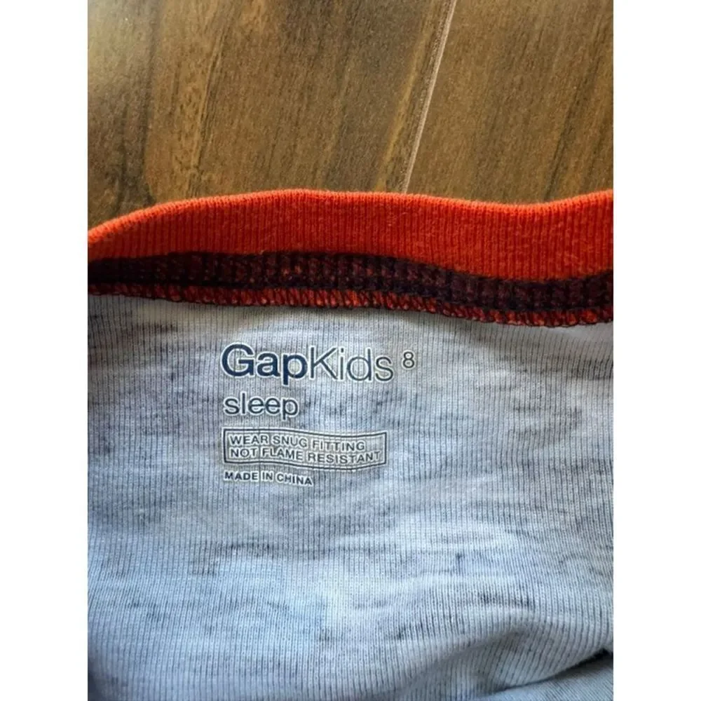 Gap Kids 8 blue long sleeve camo pajama top